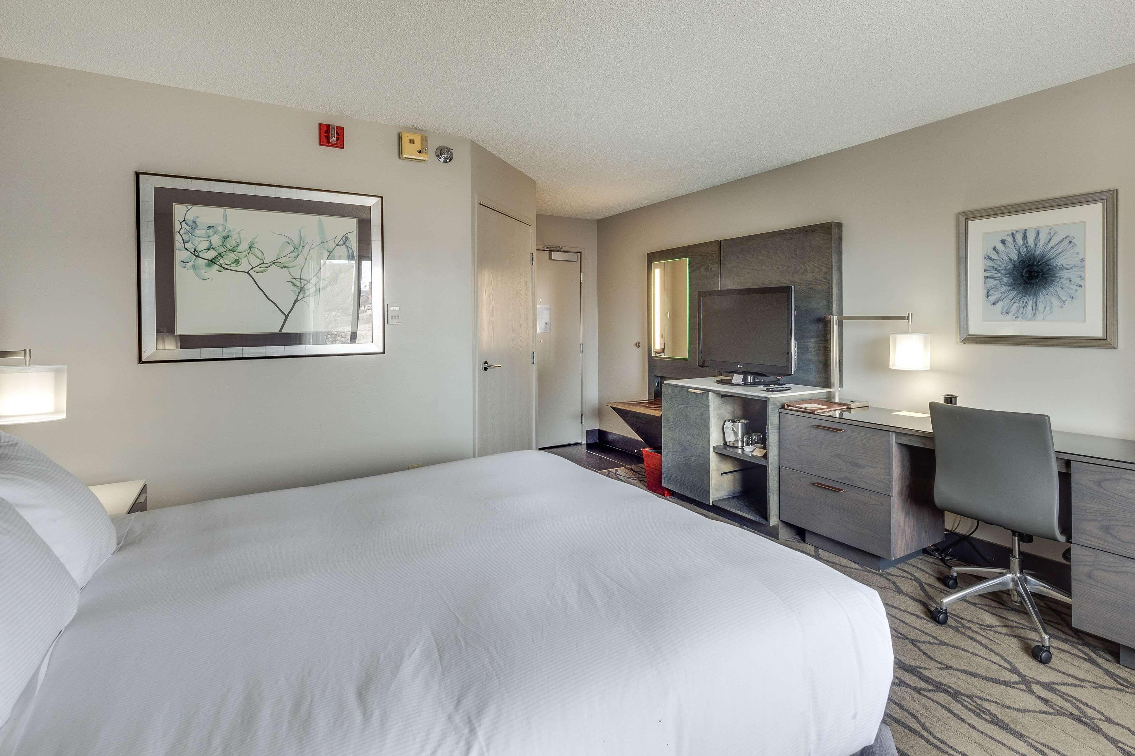 Hotel Doubletree By Hilton Racine Harbourwalk Exterior foto